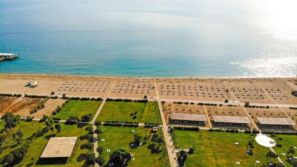 Paradise Town Alison Villa Belek